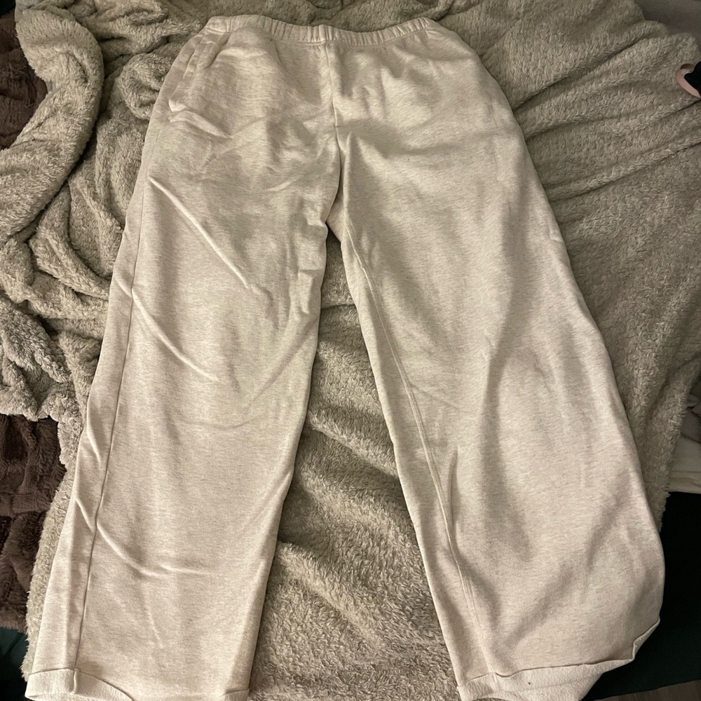 Skims wide leg sweatpants